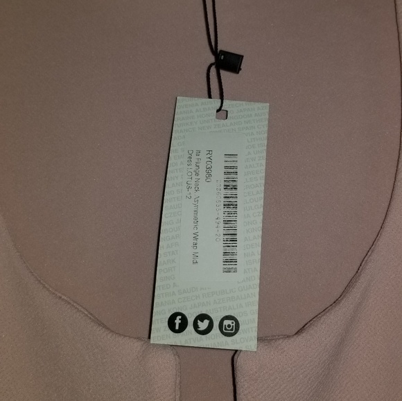 Pink dress - Picture 4 of 6